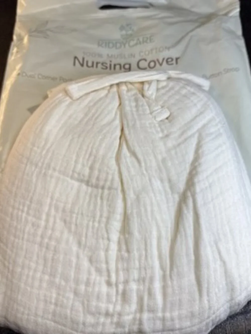 Kiddycare Muslin Nursing Cover – Lightweight Breastfeeding Shawl Cream
